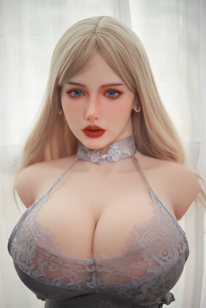Torso Elise 1 Torso Elise